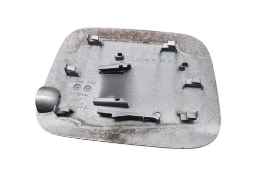 Fuel flap CITROËN C3 III (SX) 1.2 VTi 82 | BP29222085C131