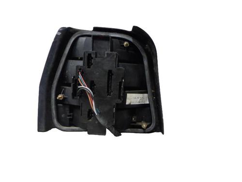 Høyre baklys VW POLO Coupe (86C, 80) 1.0 (45 hp) 25065204