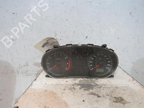 Used Instrument cluster SEAT IBIZA II (6K1) 1.4 i (60 hp) 25067265