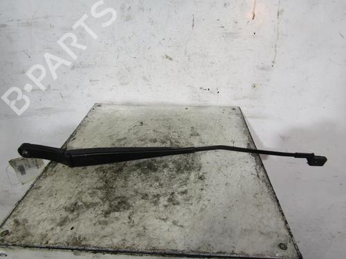 Used Front windshield wiper arm VW GOLF V (1K1) 1.9 TDI (90 hp) 25089847