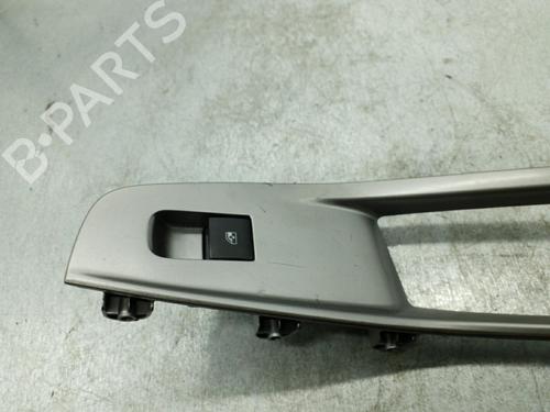 Used Left rear window switch CHEVROLET ORLANDO (J309) 2.0 D (163 hp) 25063122