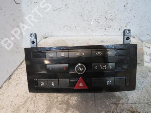 Used Climate control PEUGEOT 407 (6D_) 1.6 HDi 110 (6D9HZC, 6D9HYC) (109 hp) 25081069