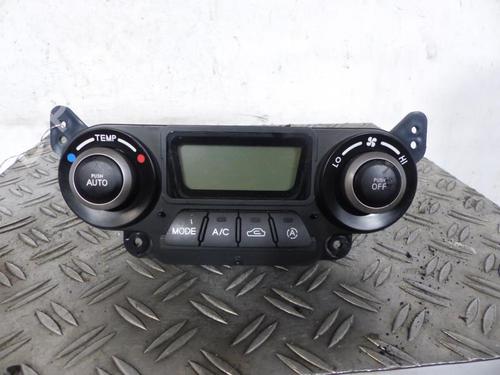 Used Climate control KIA CERATO I Hatchback (LD) 2.0 CRDi (112 hp) 25080189