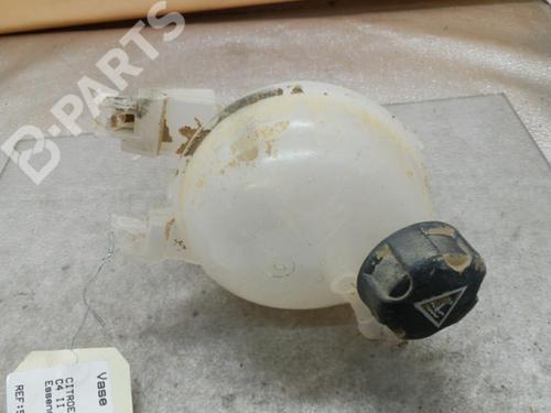Used Expansion tank Expansion tank CITROËN C4 CACTUS 1.2 THP 110 (110 hp) 10576767 10576767