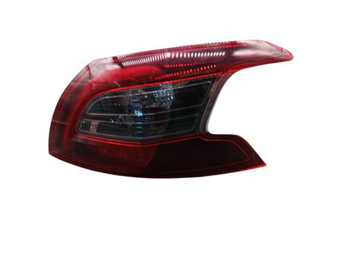 Used Right taillight PEUGEOT 308 II (LB_, LP_, LW_, LH_, L3_) 1.2 THP 130 (131 hp) 25810013