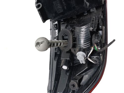 Right taillight RENAULT CLIO V (B7_) 1.6 E-TECH 140 (B7MU) | BP28211622C35 