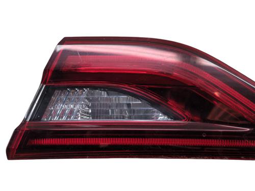 Used Right tailgate light Right tailgate light RENAULT TALISMAN (LP_) 1.6 TCe 150 (150 hp) 32420066 32420066