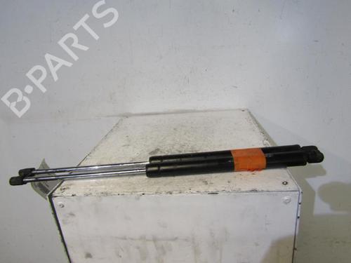 Gassdemper Bakluke HYUNDAI TRAJET (FO) 2.0 CRDi (113 hp) 25111648