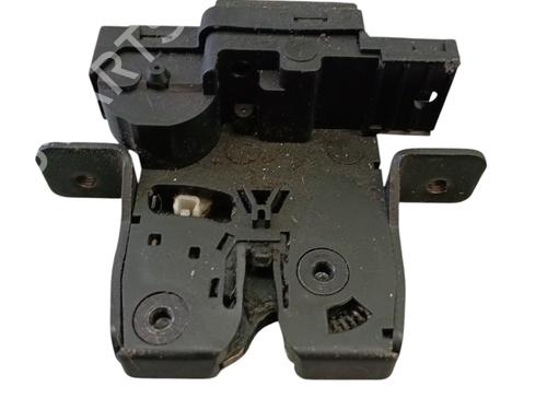 Used Tailgate lock NISSAN QASHQAI I (J10, NJ10) 1.5 dCi (106 hp) 26932722