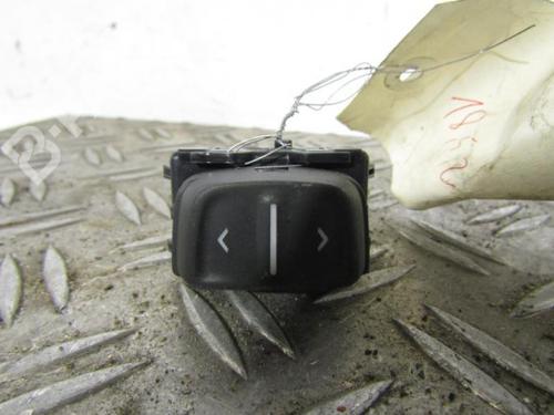 left-front-window-switch-dacia-sandero-ii-15-dci-254214937r-2012-10601436 main image