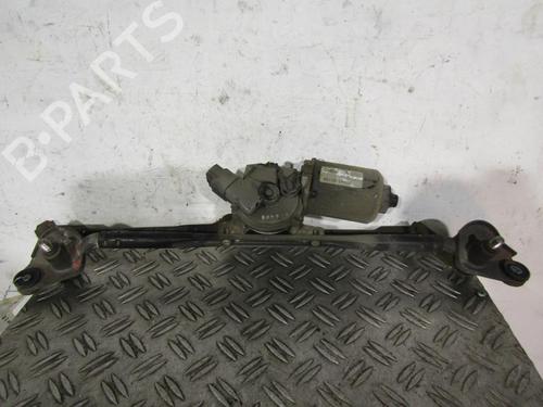 Used Front wiper motor KIA CERATO I Hatchback (LD) 2.0 CRDi (112 hp) 25080162