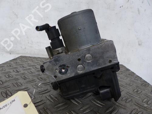 Used ABS pump TOYOTA AVENSIS (_T25_) 2.0 D-4D (ADT250_, ADT250R) (126 hp) 25080152