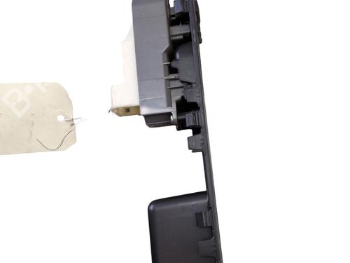 Left front window switch TOYOTA YARIS (_P13_) 1.0 (KSP130) | BP28195176I27 