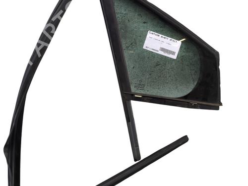 Front right quarter glass PEUGEOT 308 I (4A_, 4C_) 1.6 16V | BP29898161C112 