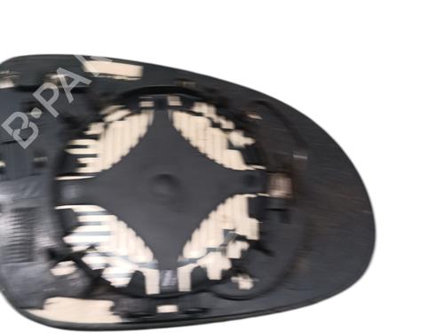 Spejlglas venstre VW JETTA III (1K2) 1.9 TDI (105 hp) 31176410