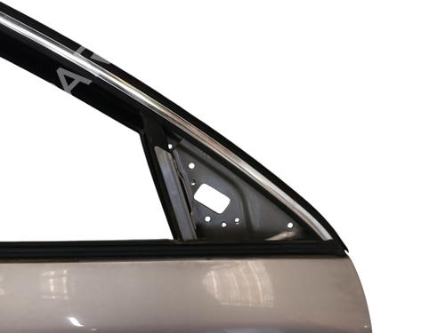 Used Right front door Right front door SKODA SUPERB II (3T4) 2.0 TDI (170 hp) 36094818 36094818