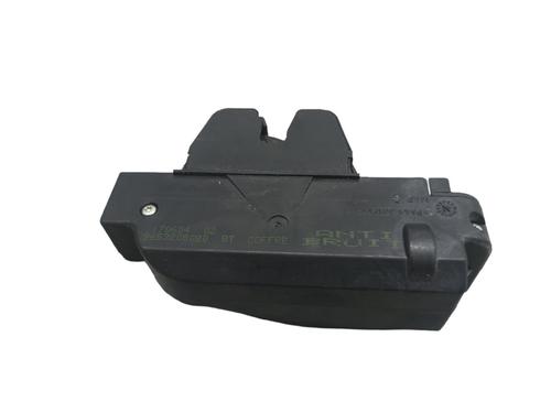 Used Tailgate lock PEUGEOT 407 (6D_) 2.0 HDi 135 (6DRHRH, 6DRHRE, 6DRHRG, 6DRHRJ) (136 hp) 25088371