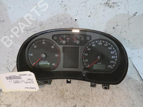 Used Instrument cluster VW POLO (9N_, 9A_) 1.4 TDI (70 hp) 25066898