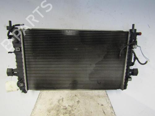 water-radiator-opel-astra-h-a04-2004-2005-2006-2007-2008-2009-2010-2011-2012-2013-2014-25094268 main image