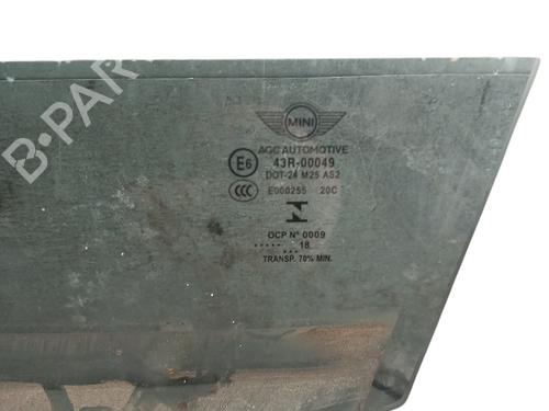 BP25073917C18 main image