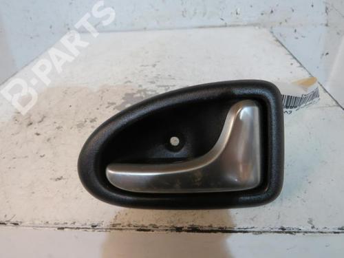 Used Rear left interior door handle Rear left interior door handle RENAULT CLIO II (BB_, CB_) 1.2 16V (BB05, BB0W, BB11, BB27, BB2T, BB2U, BB2V, CB05,... (75 hp) 10607569 10607569