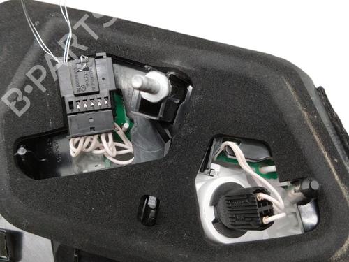 left-tailgate-light-mercedes-benz-e-class-convertible-a207-2010-2011-2012-2013-2014-2015-2016-25099941 main image