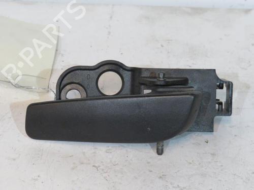 Højre fortil invendig håndtag FIAT FIORINO Box Body/MPV (225_) 1.3 D Multijet (95 hp) 25083678