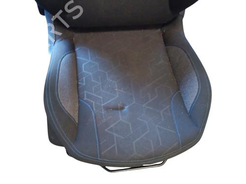 Seats set PEUGEOT 2008 I (CU_) 1.2 PureTech 82 | BP26887085C78 - Image 4