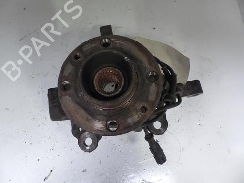 Used Right front steering knuckle Right front steering knuckle RENAULT CLIO III (BR0/1, CR0/1) 1.5 dCi (C/BR0G, C/BR1G) (68 hp) 25094636 25094636