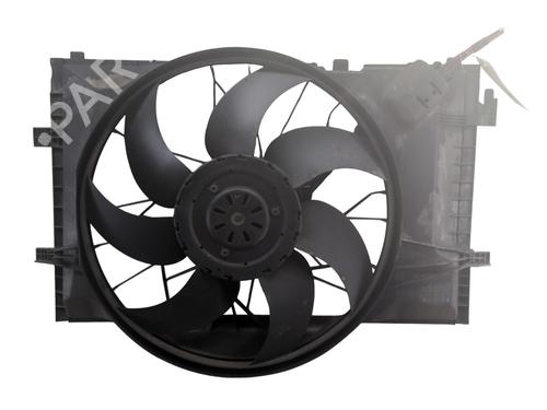 radiator-fan-mercedes-benz-c-class-w203-2000-2001-2002-2003-2004-2005-2006-2007-33028797 main image