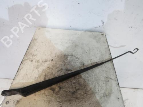 Used Front windshield wiper arm CITROËN C5 I (DC_) [2001-2005]  25114541