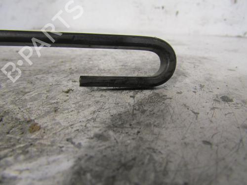 front-windshield-wiper-arm-ford-ka-ru8-2008-2009-2010-2011-2012-2013-2014-2015-2016-25070397 main image