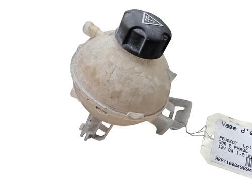 Used Expansion tank PEUGEOT 308 II (LB_, LP_, LW_, LH_, L3_) 1.2 THP 130 (131 hp) 25071782