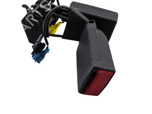 seat-buckle-mercedes-benz-b-class-sports-tourer-w246-w242-2011-2012-2013-2014-2015-2016-2017-2018-31761604 main image