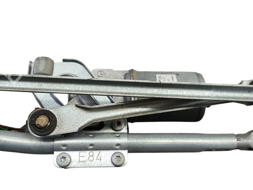 Used Front wiper motor Front wiper motor BMW X1 (E84) xDrive 18 d (143 hp) 32517237 32517237