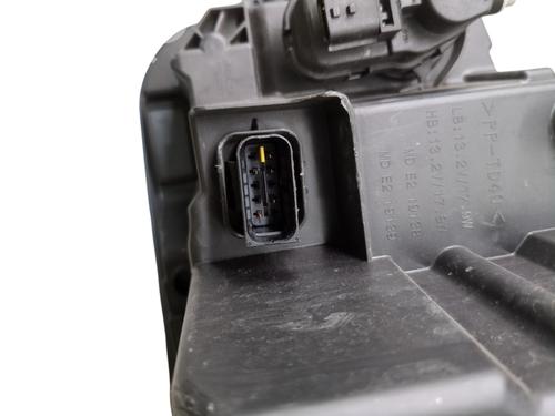 right-headlight-citroen-c3-iii-sx-2016-33050200 main image