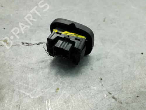 Used Left front window switch Left front window switch FIAT PANDA (312_, 319_) 1.2 (312PXA1A) (69 hp) 25088913 25088913