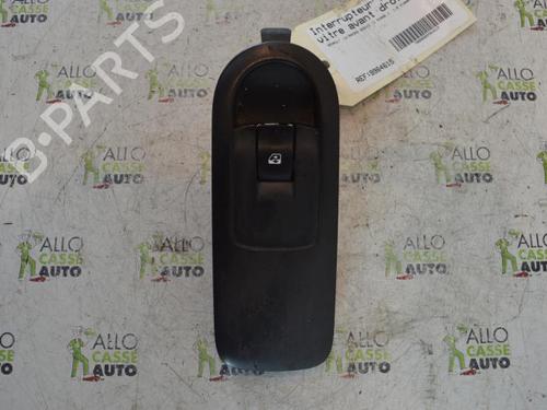 Used Right front window switch RENAULT SCÉNIC II (JM0/1_) [2003-2010]  25115308