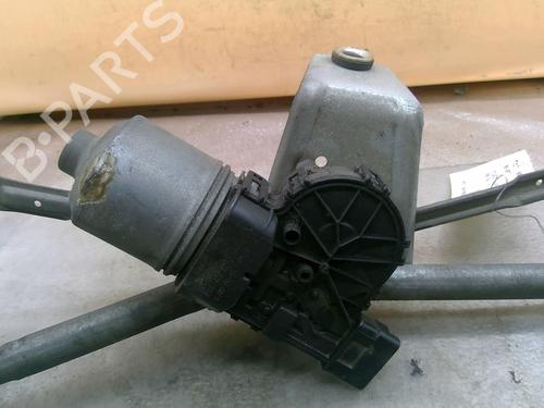 Used Front wiper motor Front wiper motor 25067744 25067744