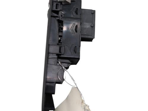 Used Left front window switch PEUGEOT 208 I (CA_, CC_) 1.2 VTI 82 (82 hp) 30181339