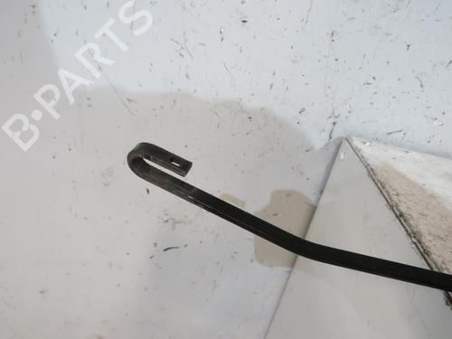 Used Front windshield wiper arm Front windshield wiper arm RENAULT LAGUNA I (B56_, 556_) 2.2 dT (B569) (113 hp) 25092760 25092760