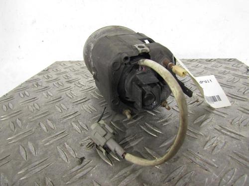 Used Right front fog light NISSAN X-TRAIL I (T30) 2.2 Di 4x4 (114 hp) 25069537