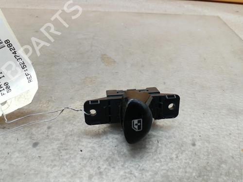 Used Left front window switch Left front window switch FIAT 500 (312_) 1.2 (312AXA1A) (69 hp) 25089669 25089669