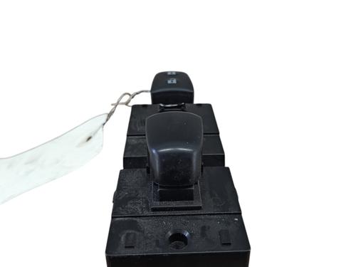 Used Right front window switch NISSAN JUKE (F15) 1.5 dCi (110 hp) 25920995