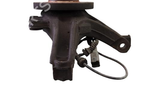 Right front steering knuckle PEUGEOT 5008 (0U_, 0E_) 1.6 HDi | BP27237825M26 