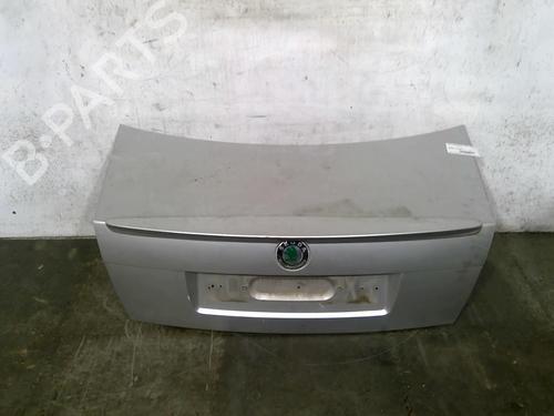 tailgate-skoda-superb-i-3u4-2001-2002-2003-2004-2005-2006-2007-2008-25082245 main image