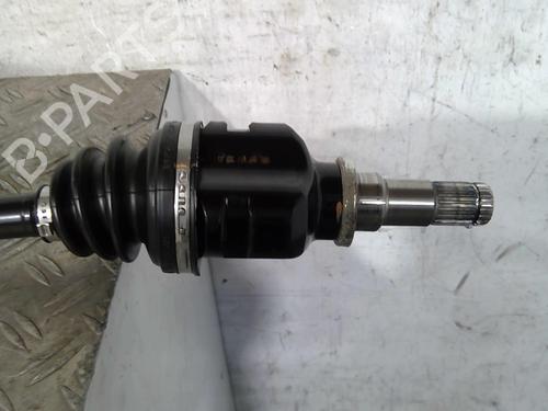 Used Right front driveshaft TOYOTA YARIS (_P13_) [2010-2020]  25081839