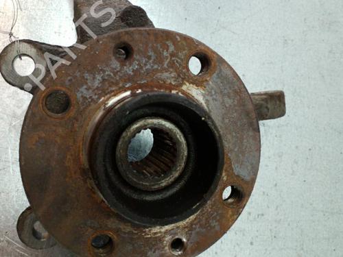Used Left front steering knuckle Left front steering knuckle NISSAN NOTE (E11, NE11) 1.5 dCi (86 hp) 25077634 25077634
