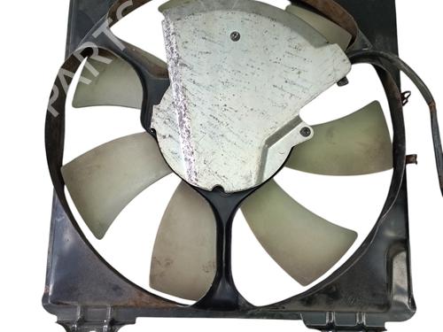 radiator-fan-toyota-rav-4-ii-_a2_-2000-2001-2002-2003-2004-2005-25769208 main image