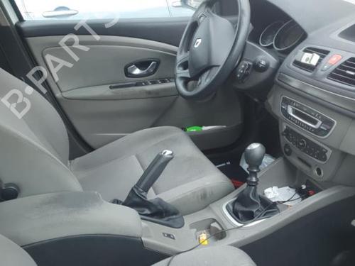 Right front window switch RENAULT MEGANE III Hatchback (BZ0/1_, B3_) 1.5 dCi | BP25068216I26 - Image 4